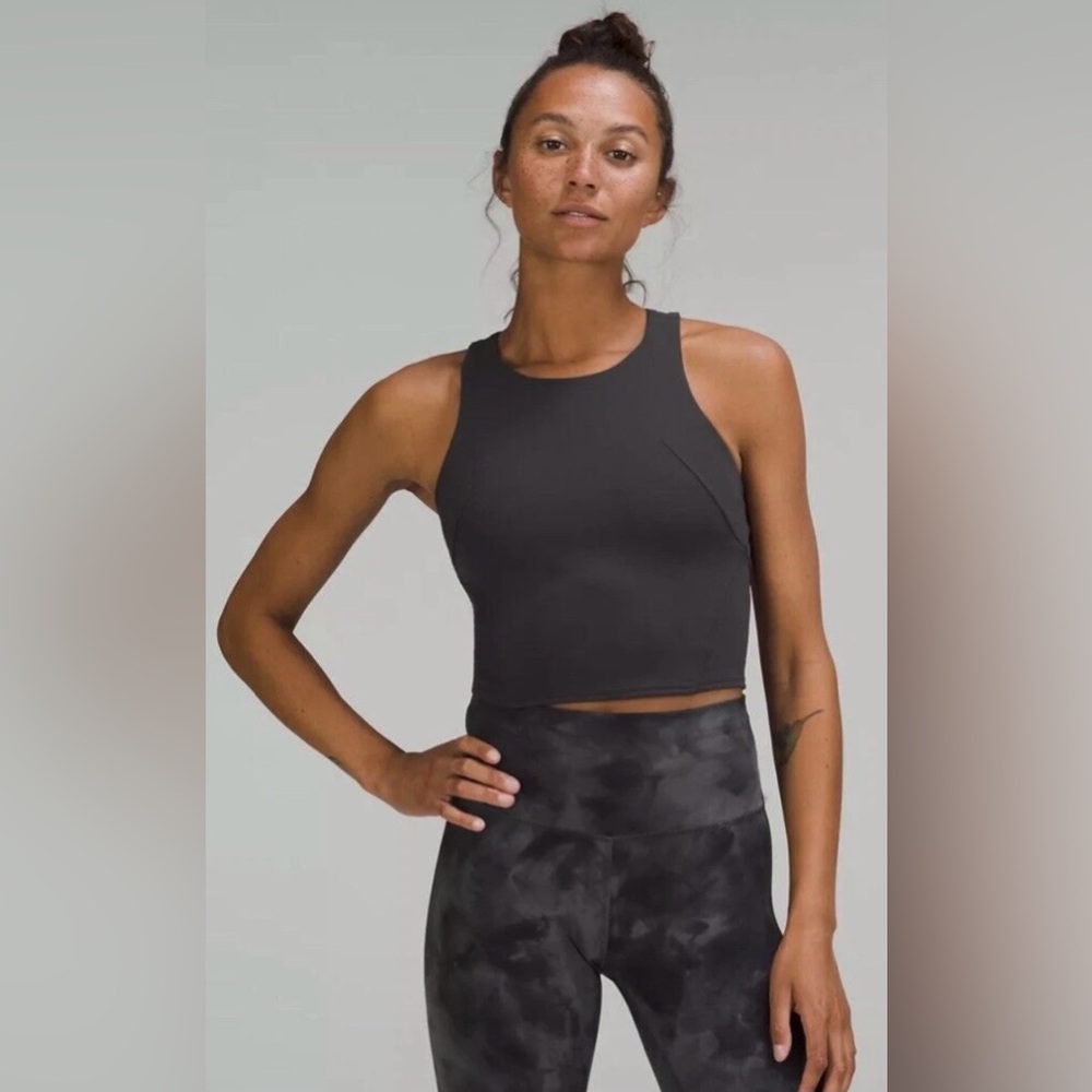Lululemon Athletica Black Sleeveless Fitted Crop Tank